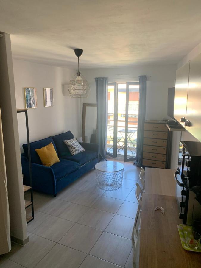 Appartement Studio Au Coeur Du Golf De Saint-Tropez 滨海卡瓦莱尔 外观 照片